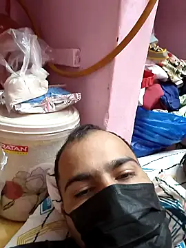 Snapshot of Vickyrajput009 chatting on February 2, 2025, 12:13 pm Vickyrajput009 online show from February 2, 2025, 12:13 pm