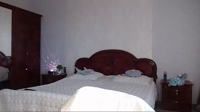 Snapshot of Batari chatting on May 5, 2026, 4:15 am Batari online show from May 5, 2026, 4:15 am