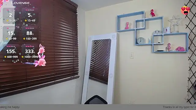 NicoleSantana online show from September 19, 2025, 10:14 pm