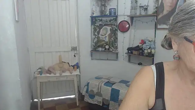 FunnyGrandma online show from March 5, 2026, 7:43 pm