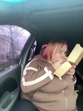 Model9798 online show from March 17, 2025, 10:17 am