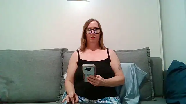 SweetandNaughty1 online show from April 13, 2026, 3:54 am
