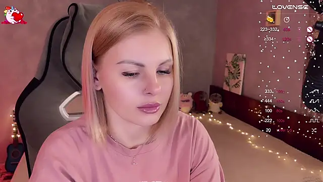 Snapshot of Your_Sweet_Lilu chatting on March 19, 2025, 4:34 pm Your Sweet Lilu online show from March 19, 2025, 4:34 pm