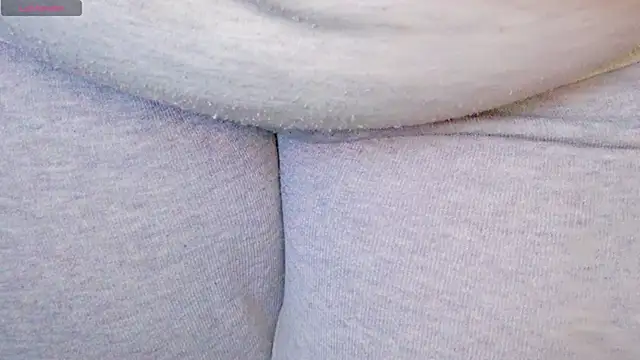 AleshaArabian online show from February 26, 2025, 7:53 pm