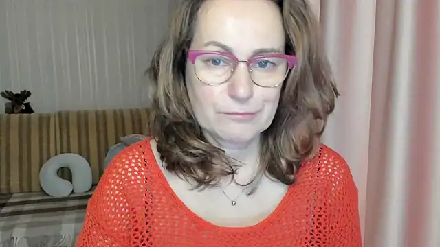 lauraoven online show from March 20, 2025, 7:14 am