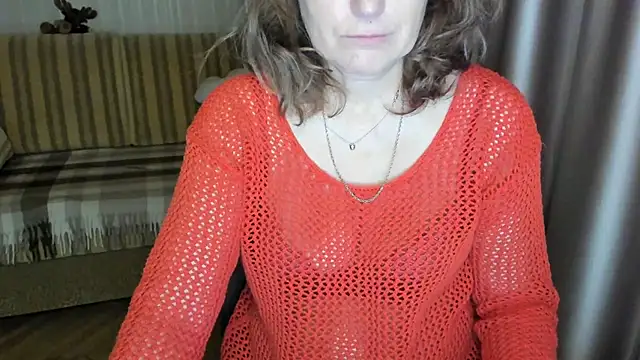 lauraoven online show from March 3, 2025, 5:52 pm