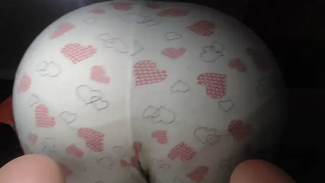 prettyangelsquirt online show from April 11, 2026, 5:27 pm