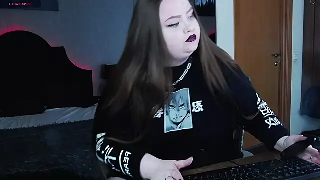 EMMA  CONNOR online show from December 9, 2024, 6:45 am