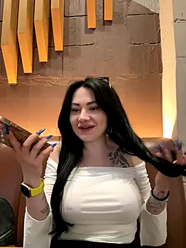 Snapshot of Wet__Bunny chatting on September 9, 2025, 6:34 am Wet Bunny online show from September 9, 2025, 6:34 am