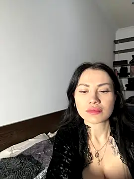 Snapshot of Wet__Bunny chatting on October 4, 2025, 3:41 am Wet Bunny online show from October 4, 2025, 3:41 am