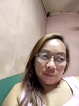 asianwet4u online show from November 11, 2025, 12:33 pm