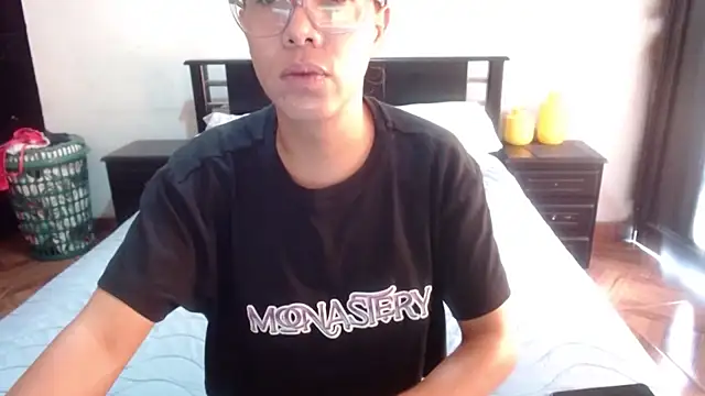 sensual nataliee online show from January 15, 2026, 1:36 pm