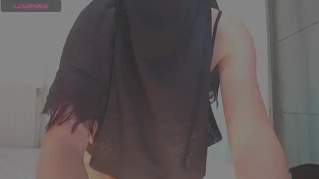 sweet diazzz online show from September 16, 2025, 8:21 pm