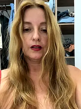 moniquerainx online show from October 24, 2025, 11:48 pm