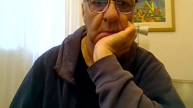 Snapshot of ANONIMO7735 chatting on May 5, 2026, 4:26 am ANONIMO7735 online show from May 5, 2026, 4:26 am