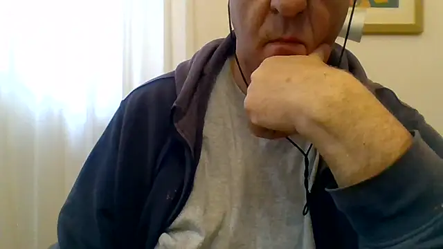 Snapshot of ANONIMO7735 chatting on May 11, 2026, 5:09 am ANONIMO7735 online show from May 11, 2026, 5:09 am