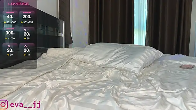 Eva JJ online show from February 21, 2025, 5:46 am