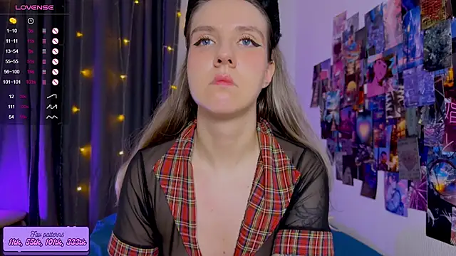 HotaruTomo online show from September 10, 2025, 5:50 am