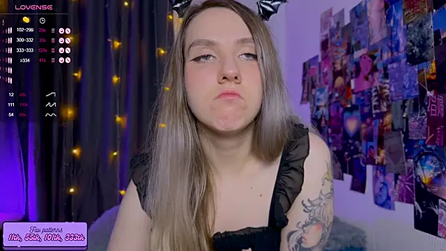 HotaruTomo online show from September 14, 2025, 9:48 pm