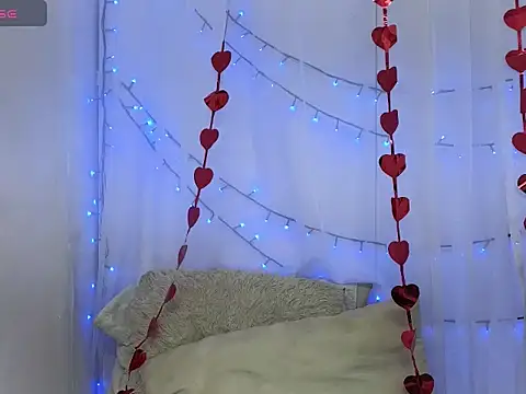 Snapshot of ninaa_fox chatting on March 2, 2026, 4:25 pm ninaa fox online show from March 2, 2026, 4:25 pm