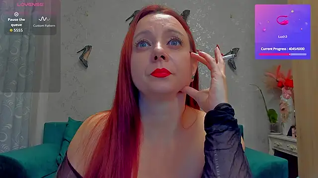 emilianna666 online show from November 28, 2025, 2:06 pm