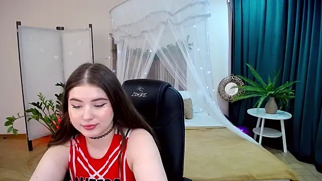 NicoleFoxery online show from March 14, 2025, 9:35 am