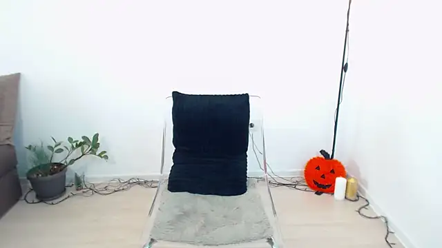 KathyWest online show from October 30, 2025, 7:50 am