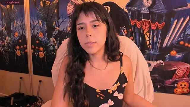 Snapshot of Evie-Luna chatting on October 26, 2025, 2:45 am Evie-Luna online show from October 26, 2025, 2:45 am