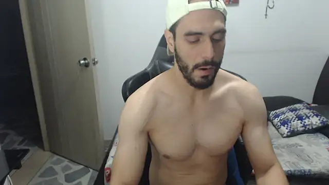 samuelgarcia  online show from November 8, 2025, 11:03 am