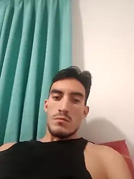 TommyMomentum online show from April 5, 2026, 11:00 pm