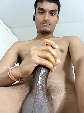 Etujdsss online show from October 18, 2025, 3:08 am