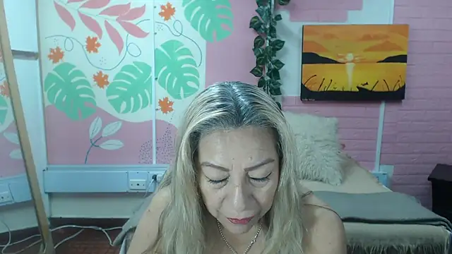 Snapshot of ZAMANTHA chatting on June 27, 2026, 3:51 pm ZAMANTHA online show from June 27, 2026, 3:51 pm