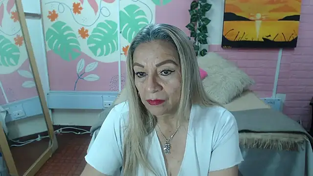 ZAMANTHA online show from October 15, 2025, 3:42 pm