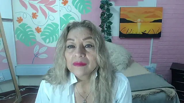 ZAMANTHA online show from November 17, 2025, 3:27 pm