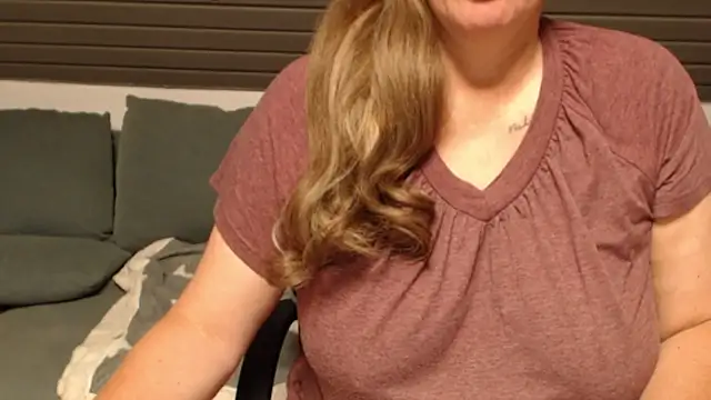 KimMitchelli online show from September 25, 2025, 5:24 am