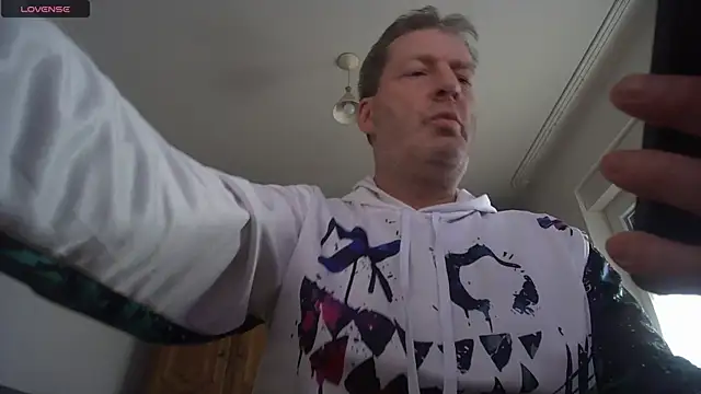 iliebetights online show from February 2, 2026, 12:26 pm