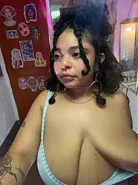 Snapshot of PrincessLauren420 chatting on March 3, 2025, 4:15 pm PrincessLauren420 online show from March 3, 2025, 4:15 pm