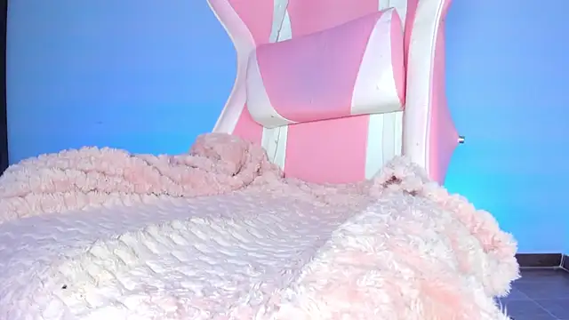 KataFerreira777 online show from February 27, 2026, 11:37 pm