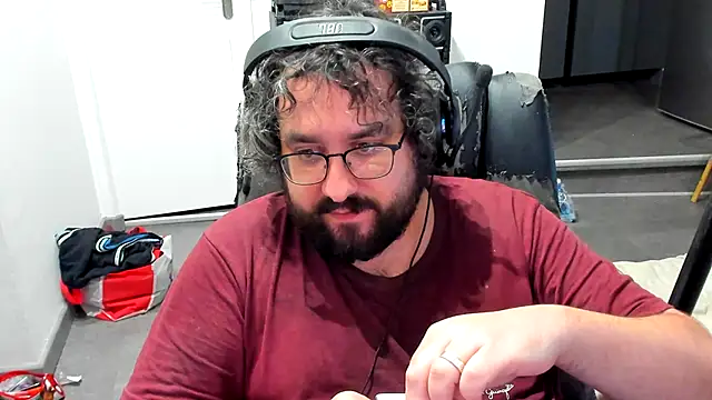 bears549a online show from December 19, 2024, 10:21 pm