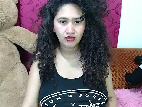 Petite schoolgirlx online show from October 8, 2025, 11:38 pm