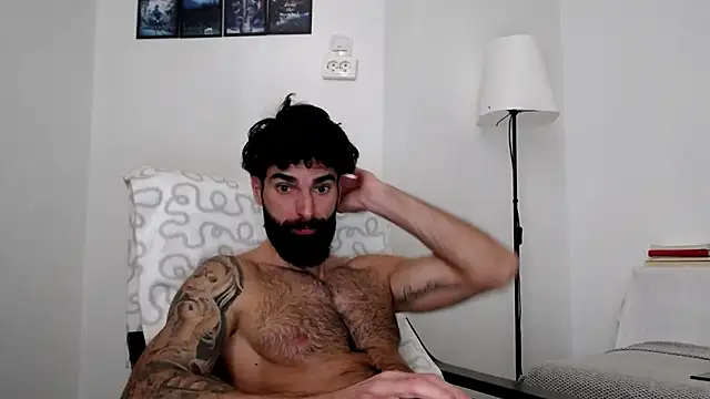 Verycutex online show from February 24, 2026, 8:37 am