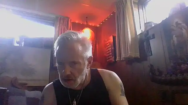 Makowboy online show from January 26, 2025, 7:41 pm