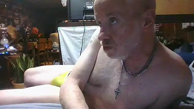 Makowboy online show from October 18, 2025, 2:35 am