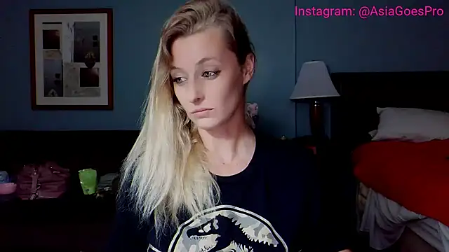 Snapshot of AsiaGoesPro chatting on September 24, 2025, 2:18 am AsiaGoesPro online show from September 24, 2025, 2:18 am