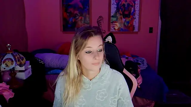 Snapshot of AsiaGoesPro chatting on November 26, 2025, 9:09 am AsiaGoesPro online show from November 26, 2025, 9:09 am