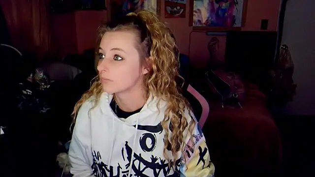 AsiaGoesPro online show from April 7, 2026, 12:40 pm