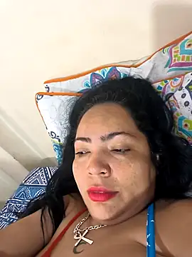 NIKOLE1301 online show from October 5, 2025, 3:25 pm