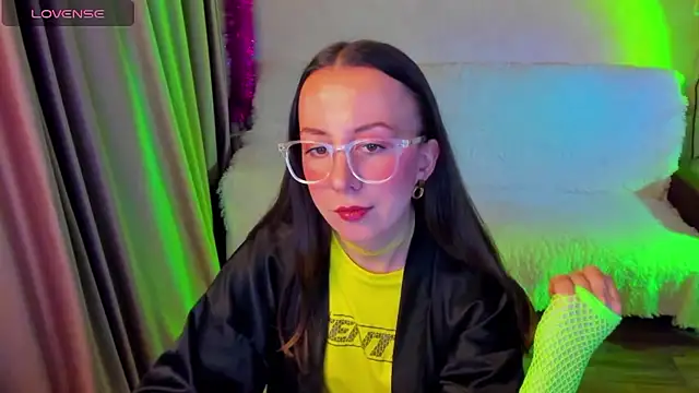 CurlySteph online show from January 8, 2026, 5:19 pm