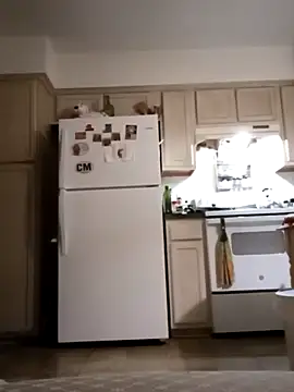 BigButtBetaBoi online show from April 5, 2026, 9:38 am