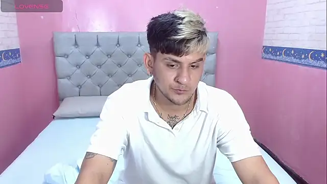 Dona and Carl online show from February 6, 2025, 3:06 am